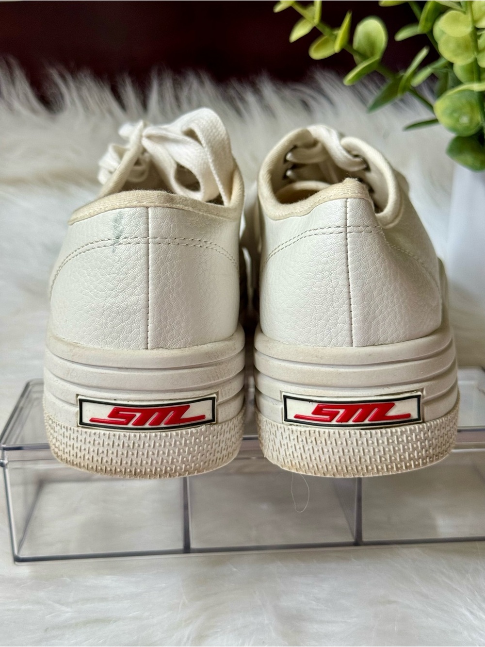 Steve Madden Bobbi30 White Platform Lace-Up Sneakers Size 7M Chunky Casual Shoes - Picture 9 of 11